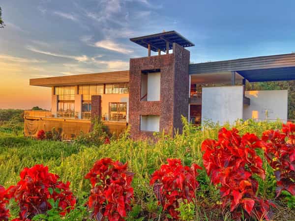 Scalesia Galapagos Lodge