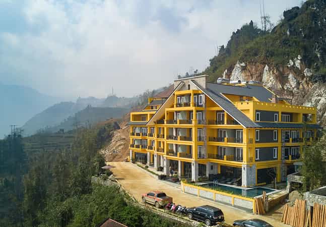 Aliana Hotel