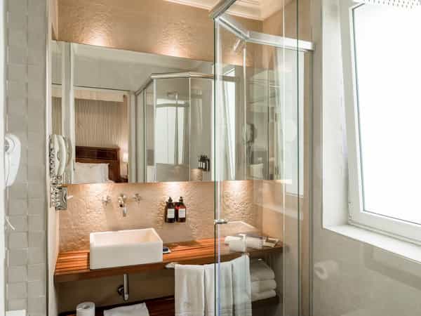Melia Recoleta Plaza