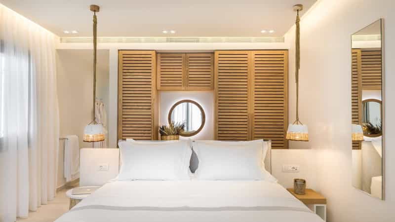 18 Grapes Boutique Hotel