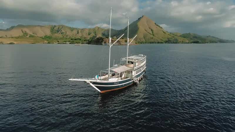 Tara Boat