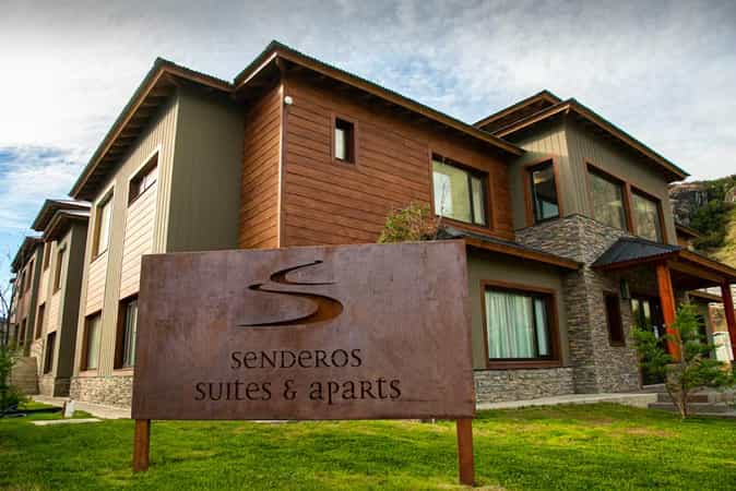 Senderos Suites & Aparts