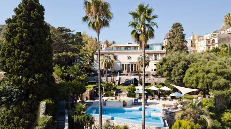 The Ashbee Hotel