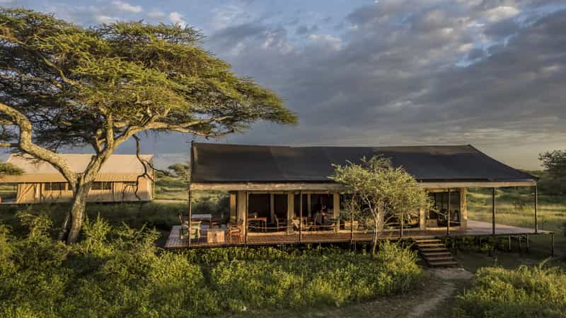 Simbavati Lake Ndutu