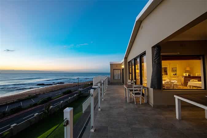 Fairlight Beach House