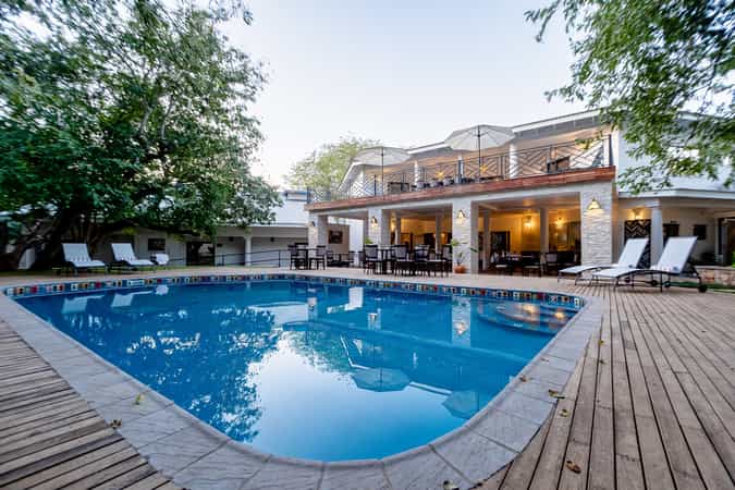 Nkosi Guest Lodge