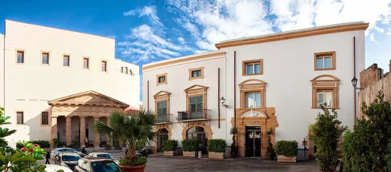Palazzo Brunaccini