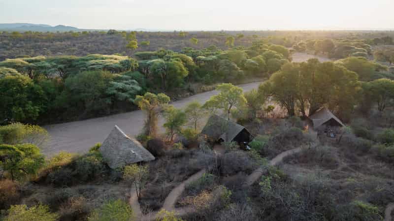 Laba Jongomero Camp