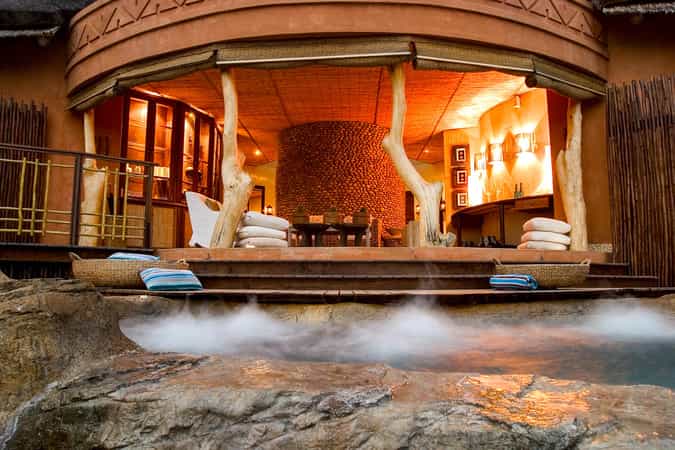 Thanda Safari Lodge