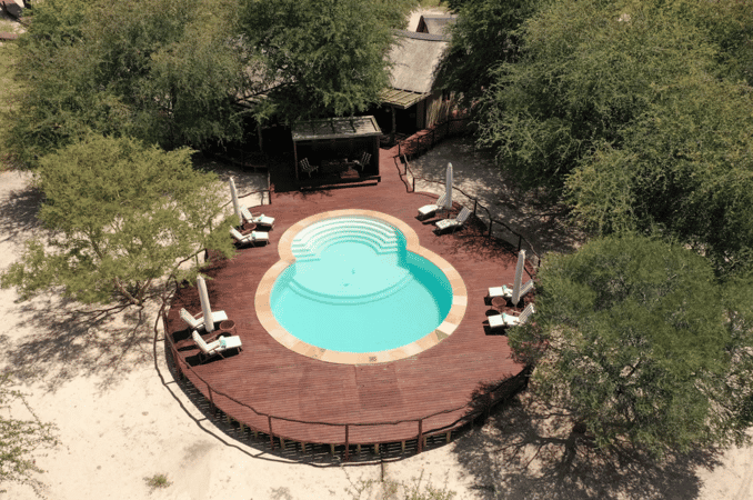 Deception Valley Lodge