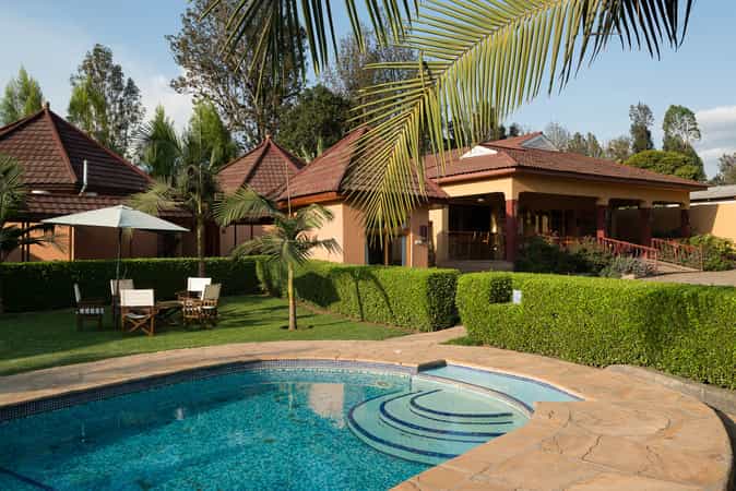 Ahadi Lodge