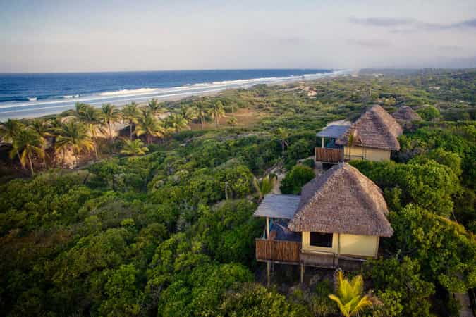 Travessia Beach Lodge